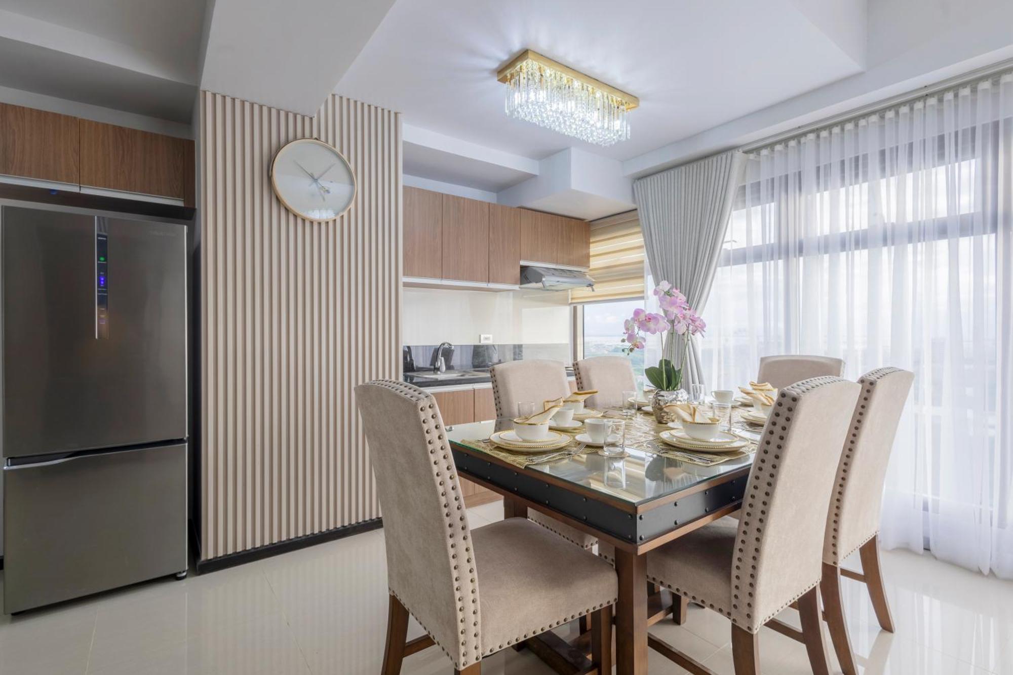 Aparthotel The Radiance Manila Bay 4*