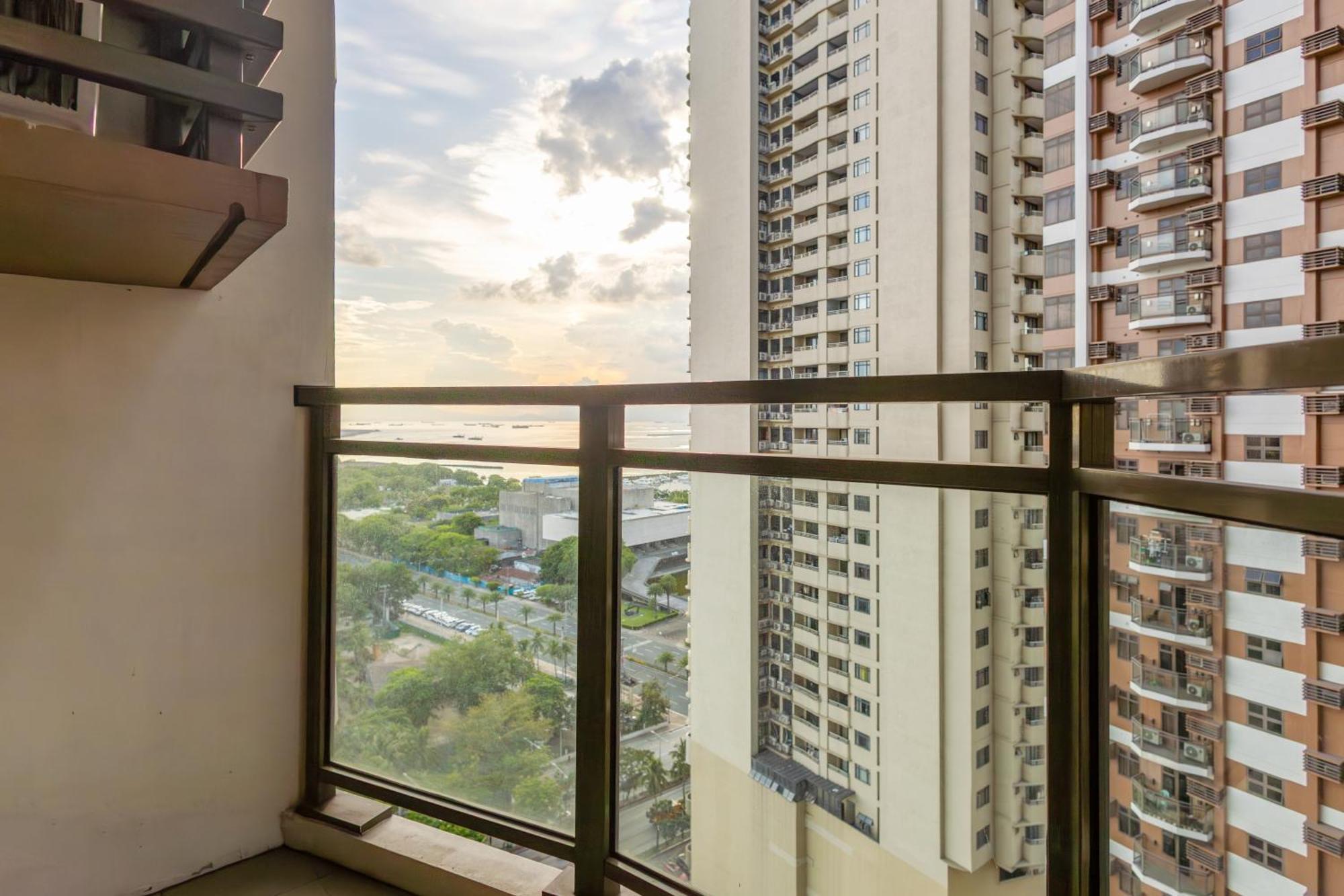 The Radiance Manila Bay 4*