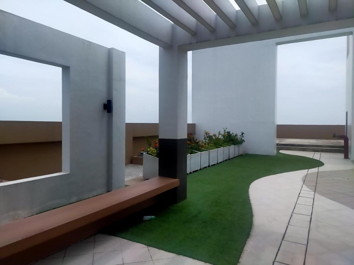 The Radiance Manila Bay 4* Pasay