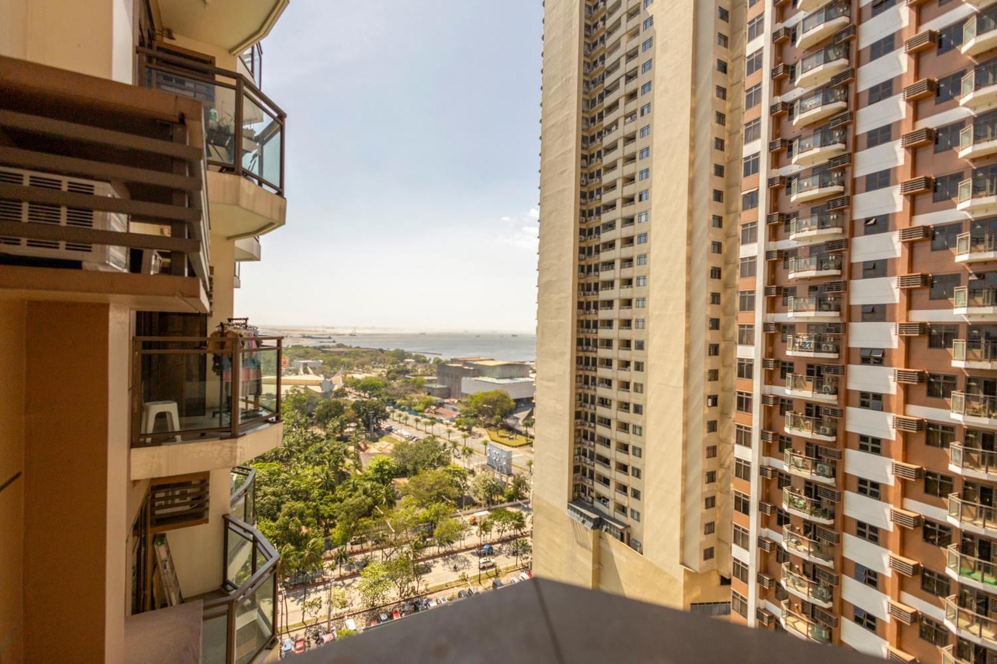 Aparthotel The Radiance Manila Bay